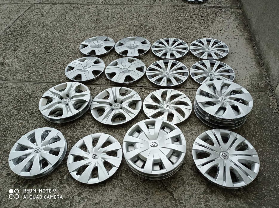 Колпаки 14-17 Toyota Corolla Auris Rav4 CAMRY YARIS Prius ковпаки ориг