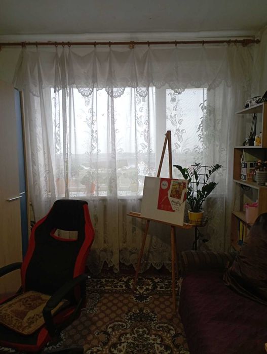 Продається 2-кімнатна кв-ра, 5-й повирх, 5-ти эт. буд, вул.Коротченко.