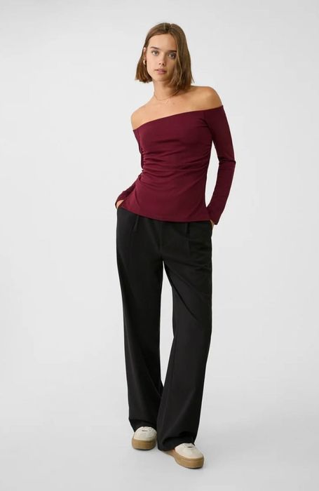 Кофтинка Stradivarius