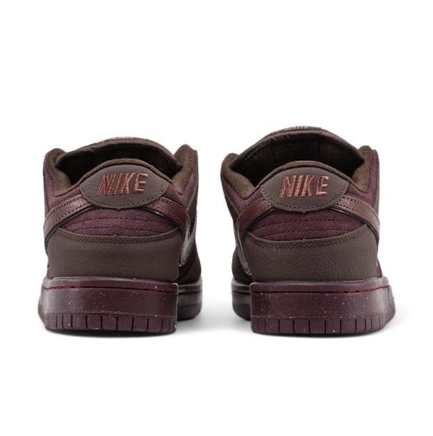 Nike SB Dunk Low Premium
