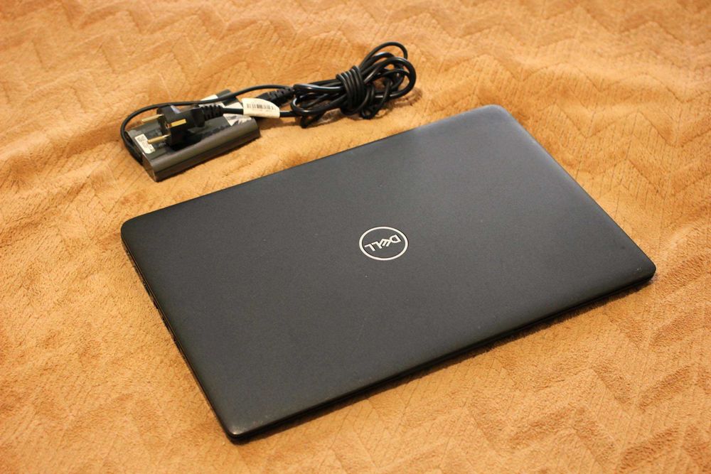 Dell 3500/2020г/Core i3-8145 4x/Видео2GB/8GB/SSD256/АКБ 4ч/15.6 FHD