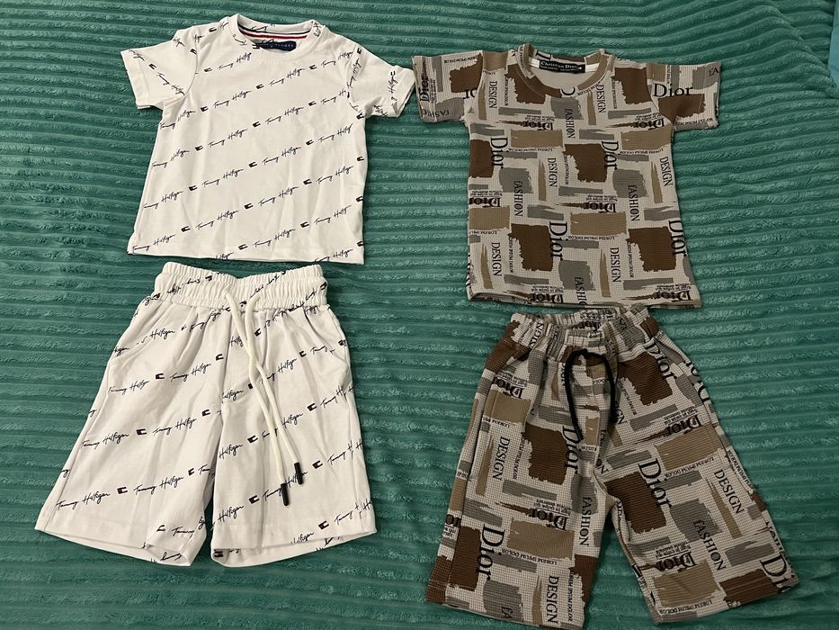 Продам  детские костюмы