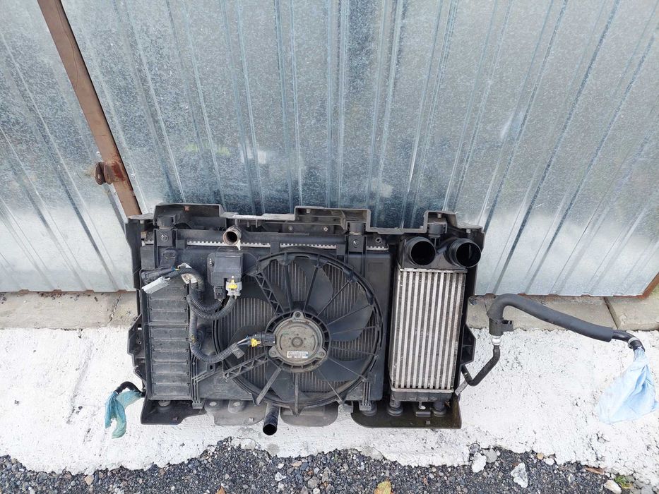 Peugeot 508 1.6 E-HDI THP Pas Przedni Kompletny chłodnice