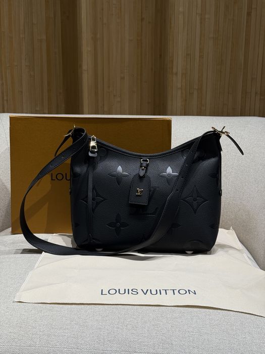 Сумка Louis Vuitton CarryAll Monogram Empreinte Leather Black