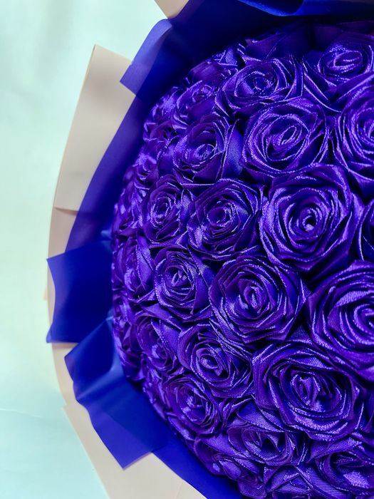 Букет з атласної стрічки,ручна робота