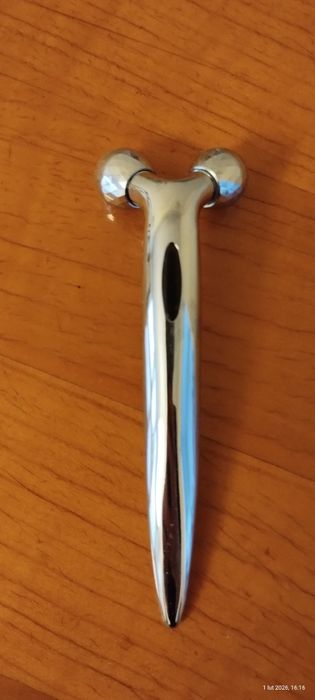 Masażer roller 3D do twarzy