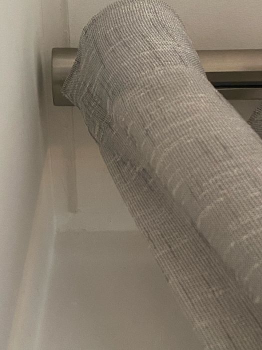 Cortina com ondas e calha