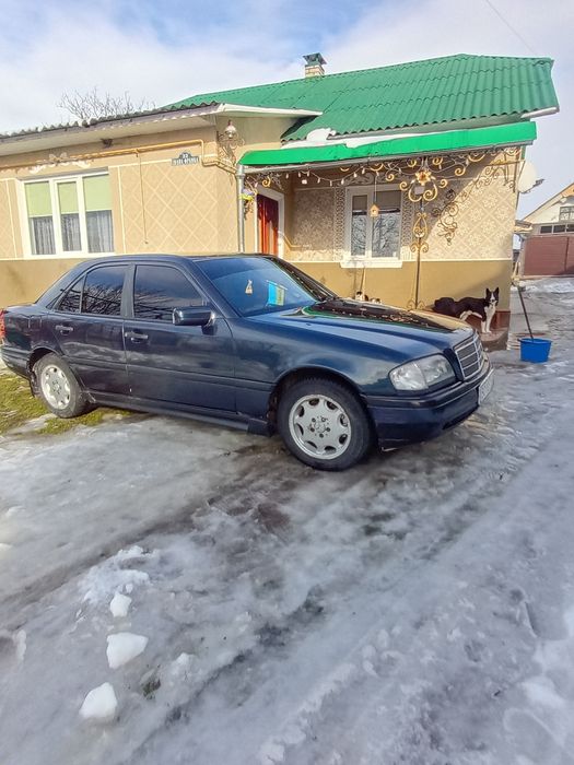 Мерс 180с в 202 кузові