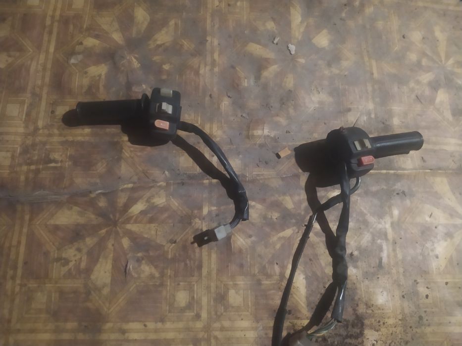 Гріпси і пульти скутер вайпер шторм 50