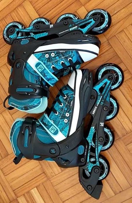 Patins em linha em ótimo estado (utilizados 2 vezes)!