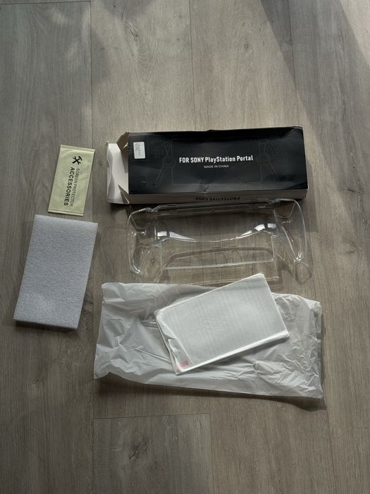 Etui pokrowiec przezroczysty do Playstation Portal ps5