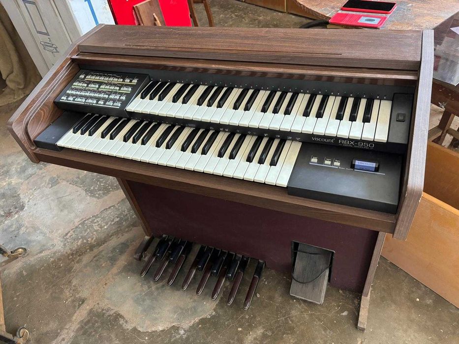 Órgão elétrico para estudo  Viscount