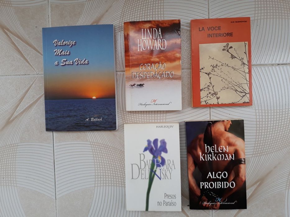 Livros diversos de várias temáticas