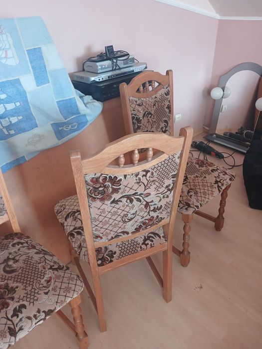 Продам стулья для дома , офиса.