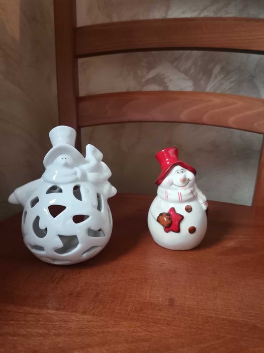 Dwie ceramiczne ozdoby świąteczne