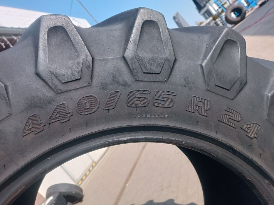 440/65R24 Trelleborg TM 800