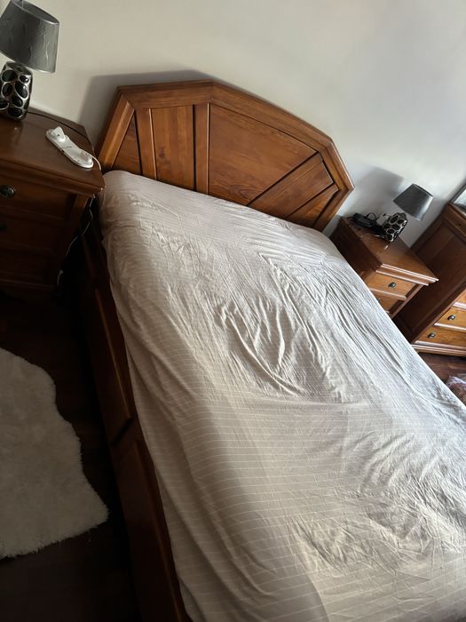 Mobília de quarto e sala pinho tratado