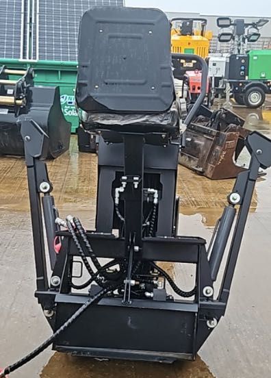 NOWE ramie kopiach do miniładowarka bobcat avant