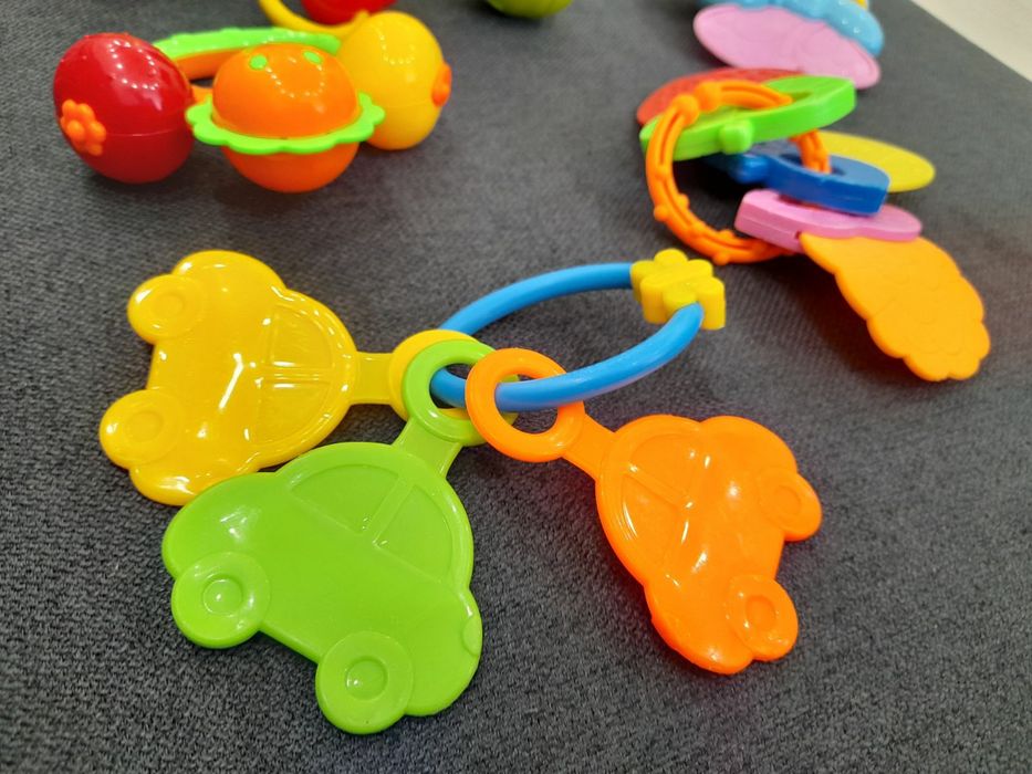 Іграшки - бряскальця - гризуни.