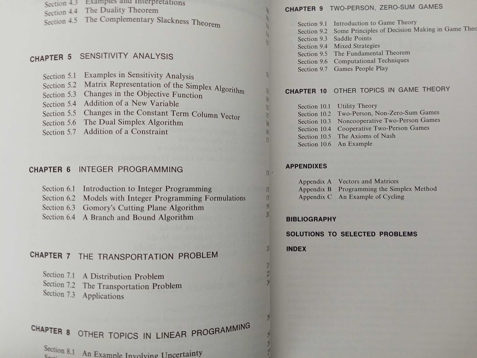 An introduction to Linear Programming and Game Theory - Paul R. Thie