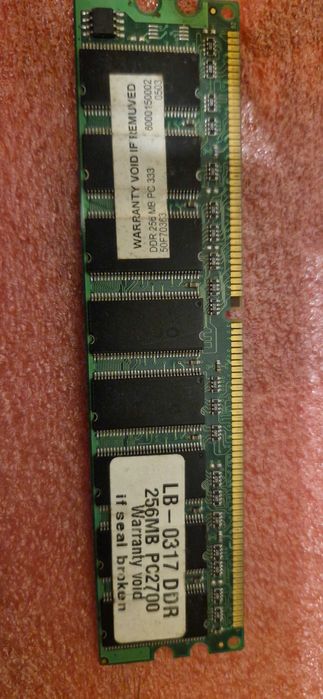 Placa de som e memorias