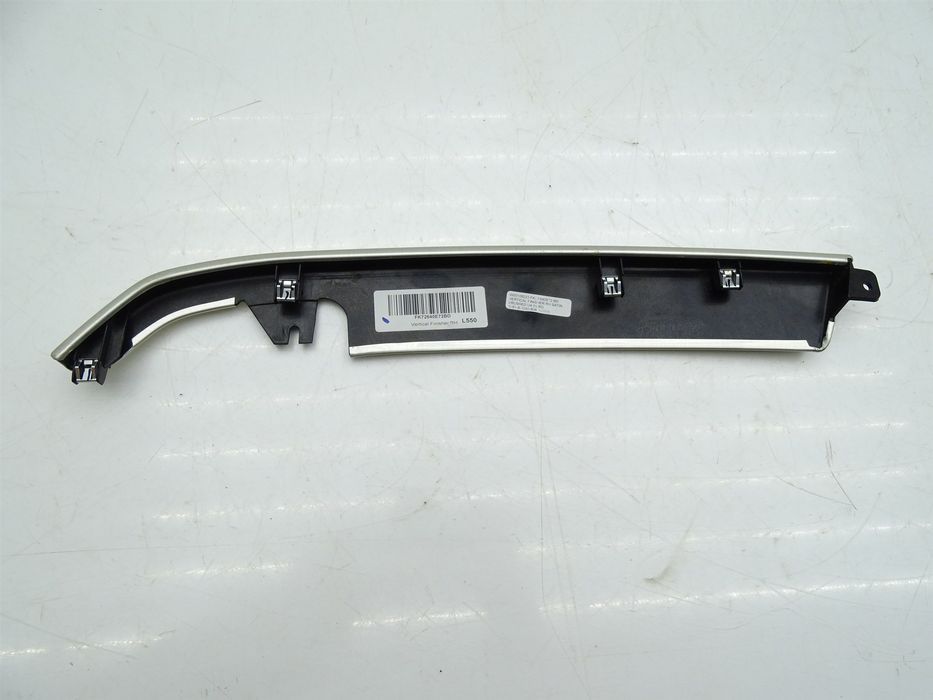 Ramka schowka listwa prawy przód FK72640e72BD discovery sport l550