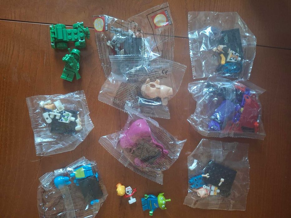Figuras tipo lego Disney - ver outras fotos figuras diferentes
