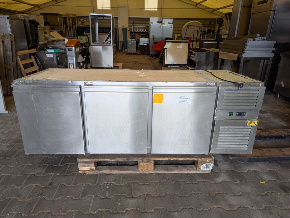 Stół chłodniczy KOMAT KTC-810-3D-S