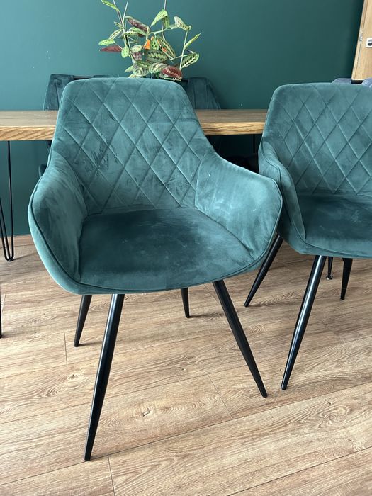 Welurowe tapicerowane krzesło do jadalni kuchni salonu obrotowe SIGNAL