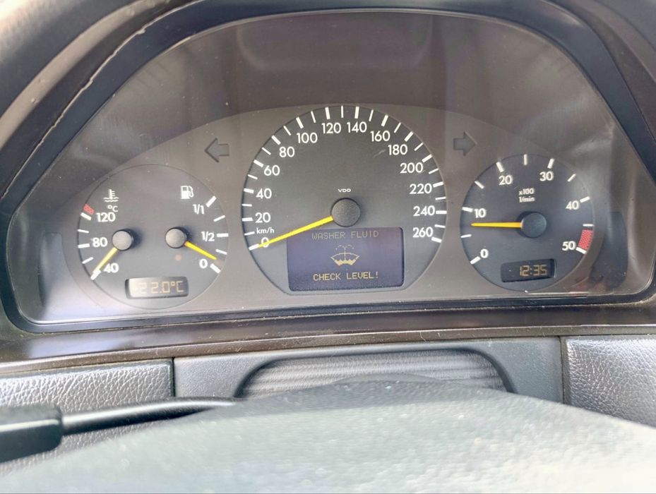 Продам W210,2001 рік"2.2 CDI"