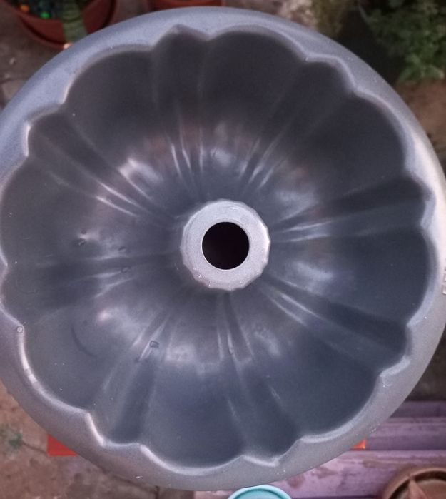 Форма для кексу BergHOFF GEM кругла 23 см