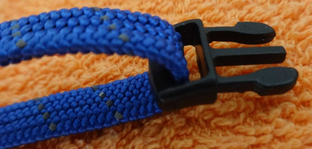 Coleira para gato ajustável