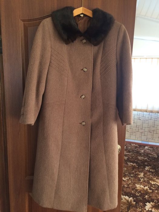 Пальто женское зимнее