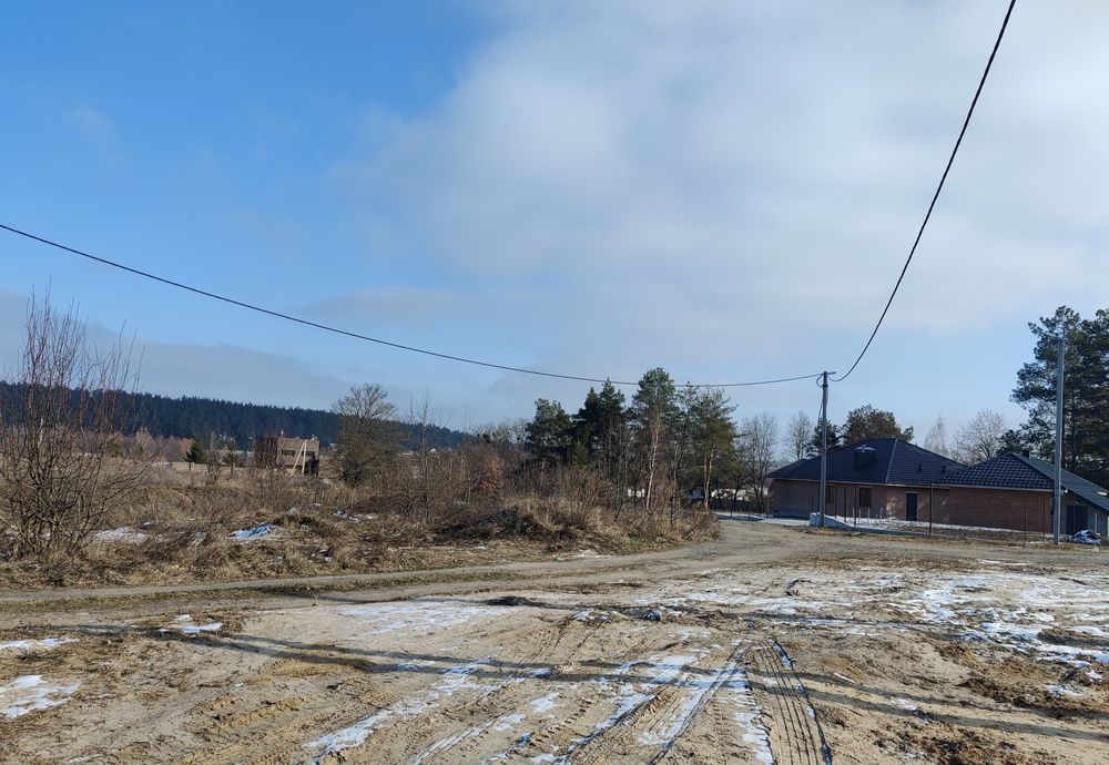 Продам ділянку 12 соток.Електроенергія! 15кВт(3 фази)