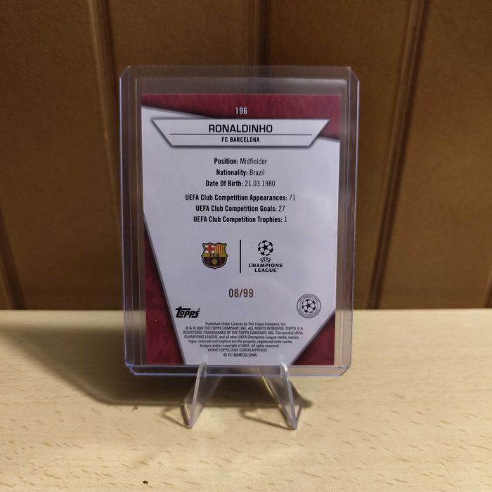 Carta Ronaldinho /99 Ultra Rare Topps Superstars BArcelona