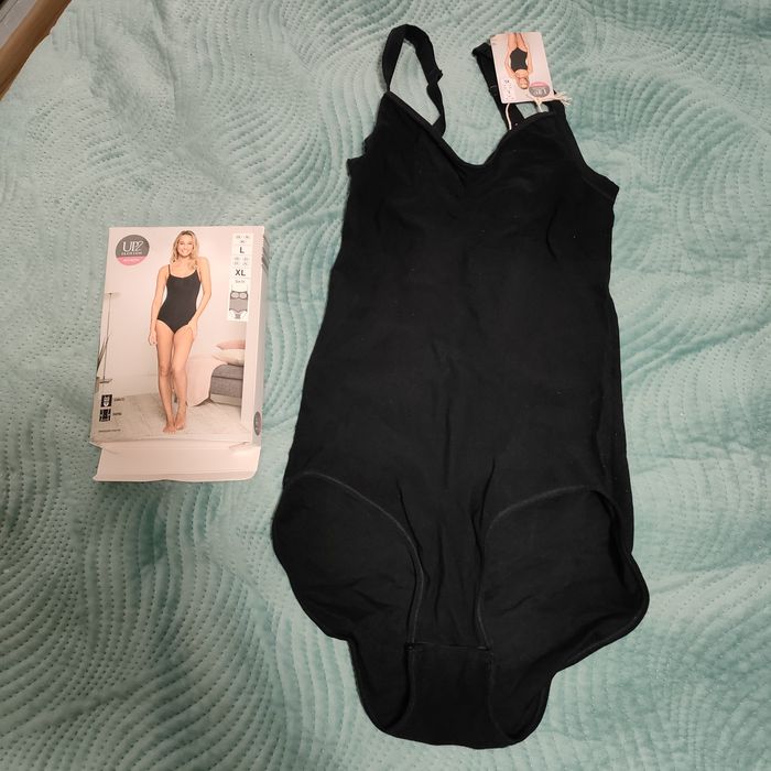 Czarne body modelujące