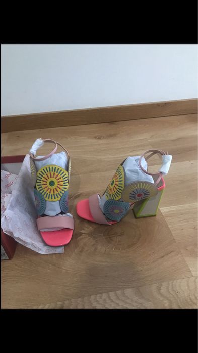 Sandalias EXE 39 novas