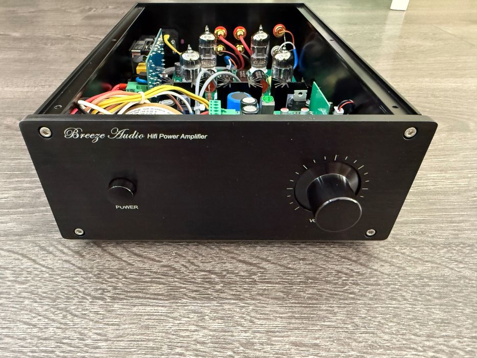 Гибридный усилитель мощности, HB1_11N/P - класс D, на 100 ватт 4 Ом.