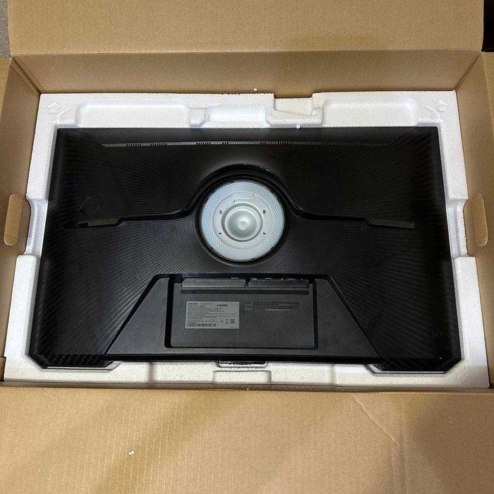 Монітор ігровий Samsung Odyssey G7 SMART