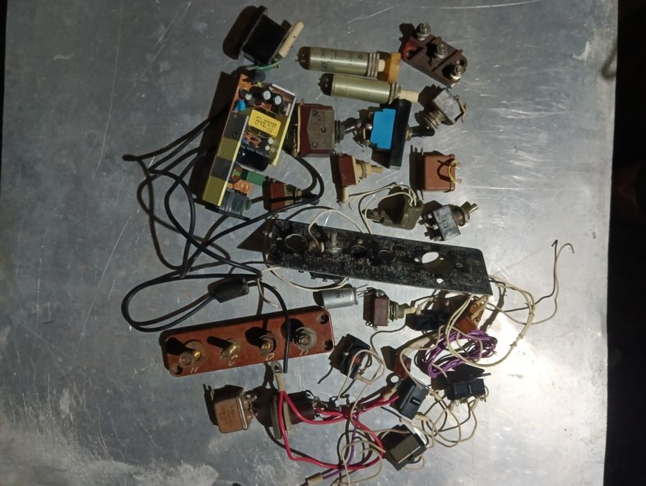 Продам радіодеталі