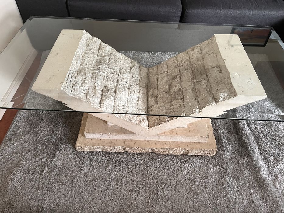 Mesa de centro em vidro
