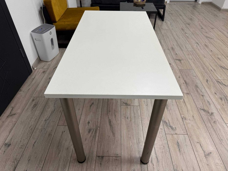 Столи офісні б/у в хорошому стані