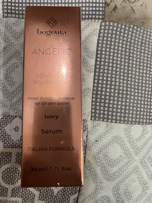 Стійка тональна основа Angelic