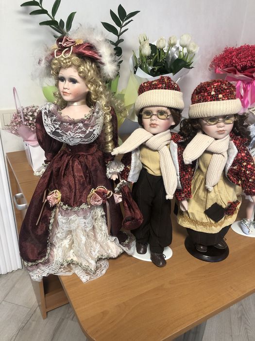 Ккукли  парцелянові