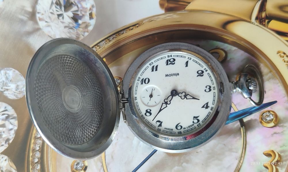 Zegarek kieszonkowy Mołnia