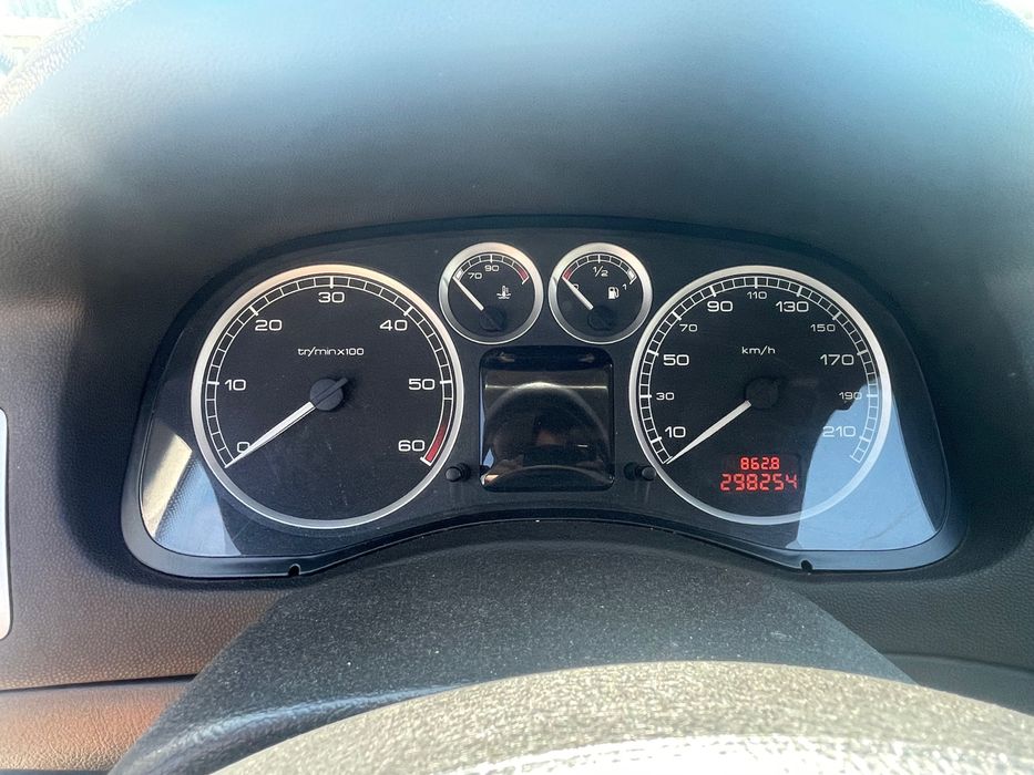 Peugeot 307 1.6 Hdi Navtec 110cv