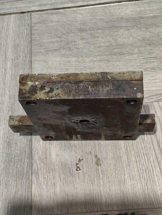 Замок гаражный с секретом 3 ключа