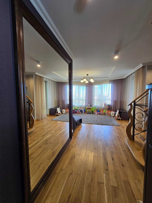 Многокомнатная квартира по адресу ул. Бандеры Степана (площадь 137 м²) - Atlanta.ua - фото 4