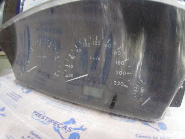 Quadrante / painel de instrumentos LAND ROVER Discovery II (L318)