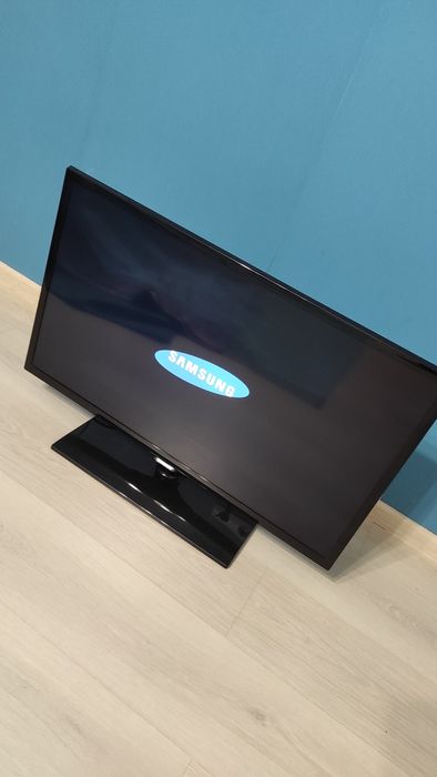 LED-телевизор Samsung модели UE32F5000AK